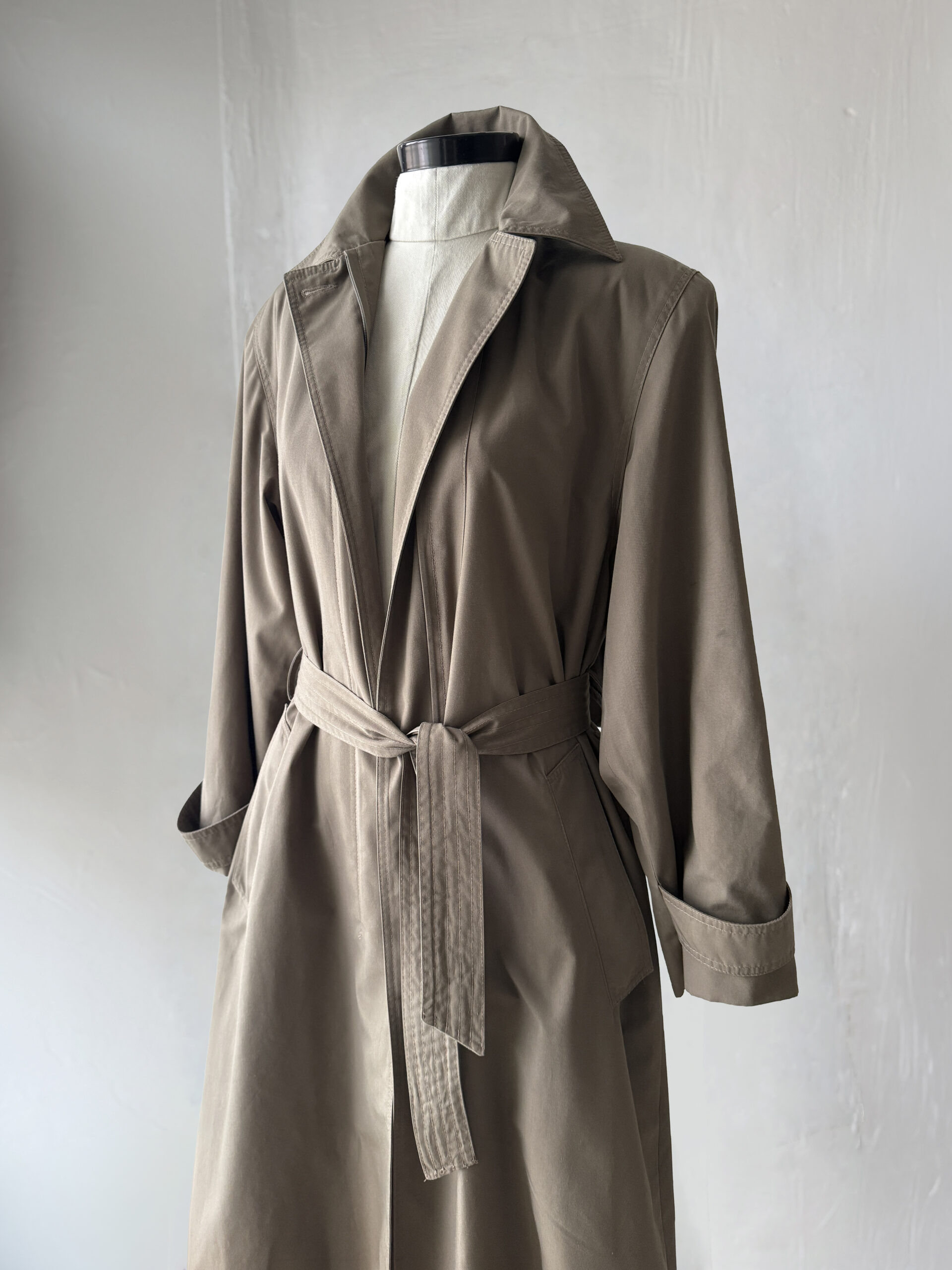 SAS Cape-Back Trench Coat - Image 3