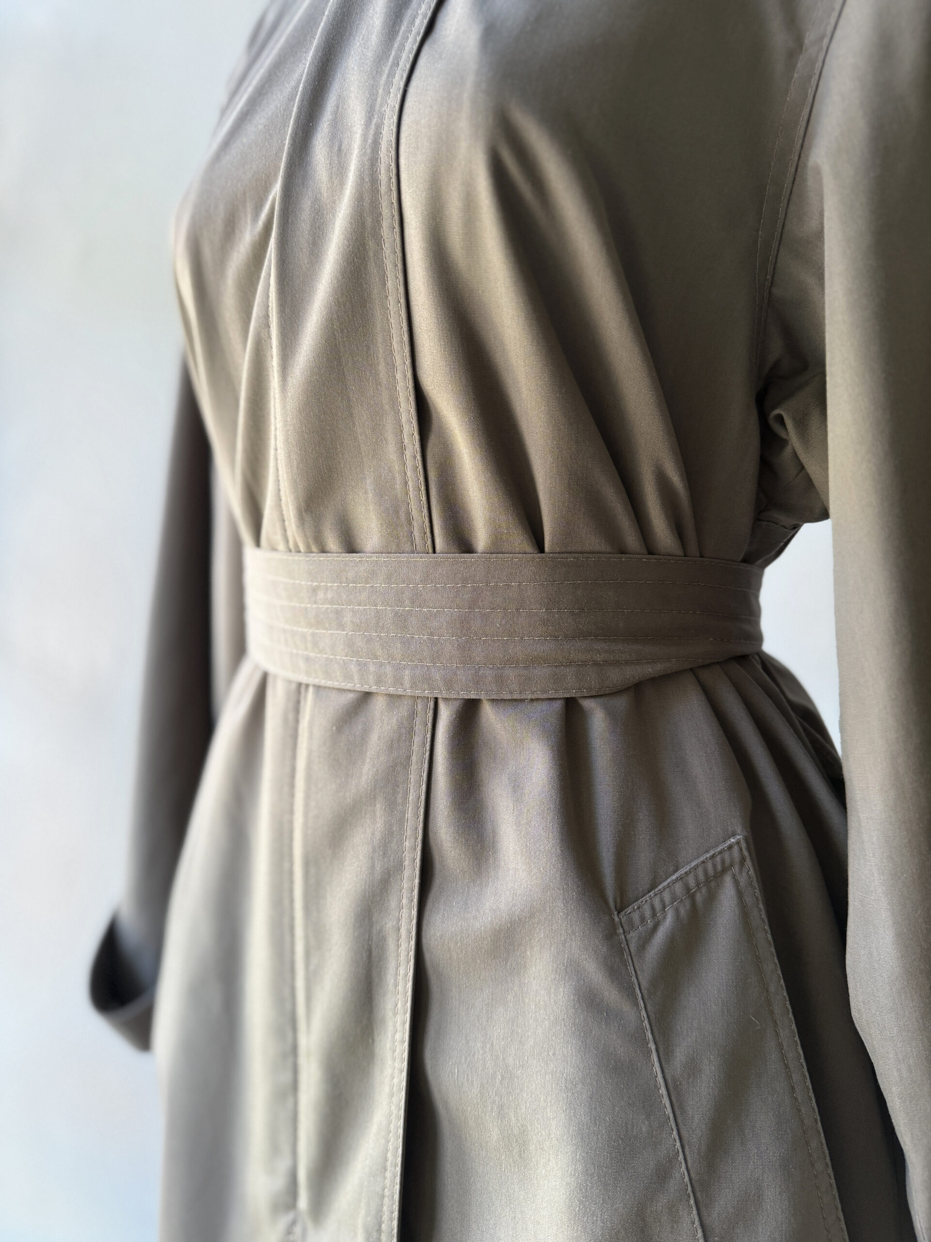 SAS Cape-Back Trench Coat - Image 6