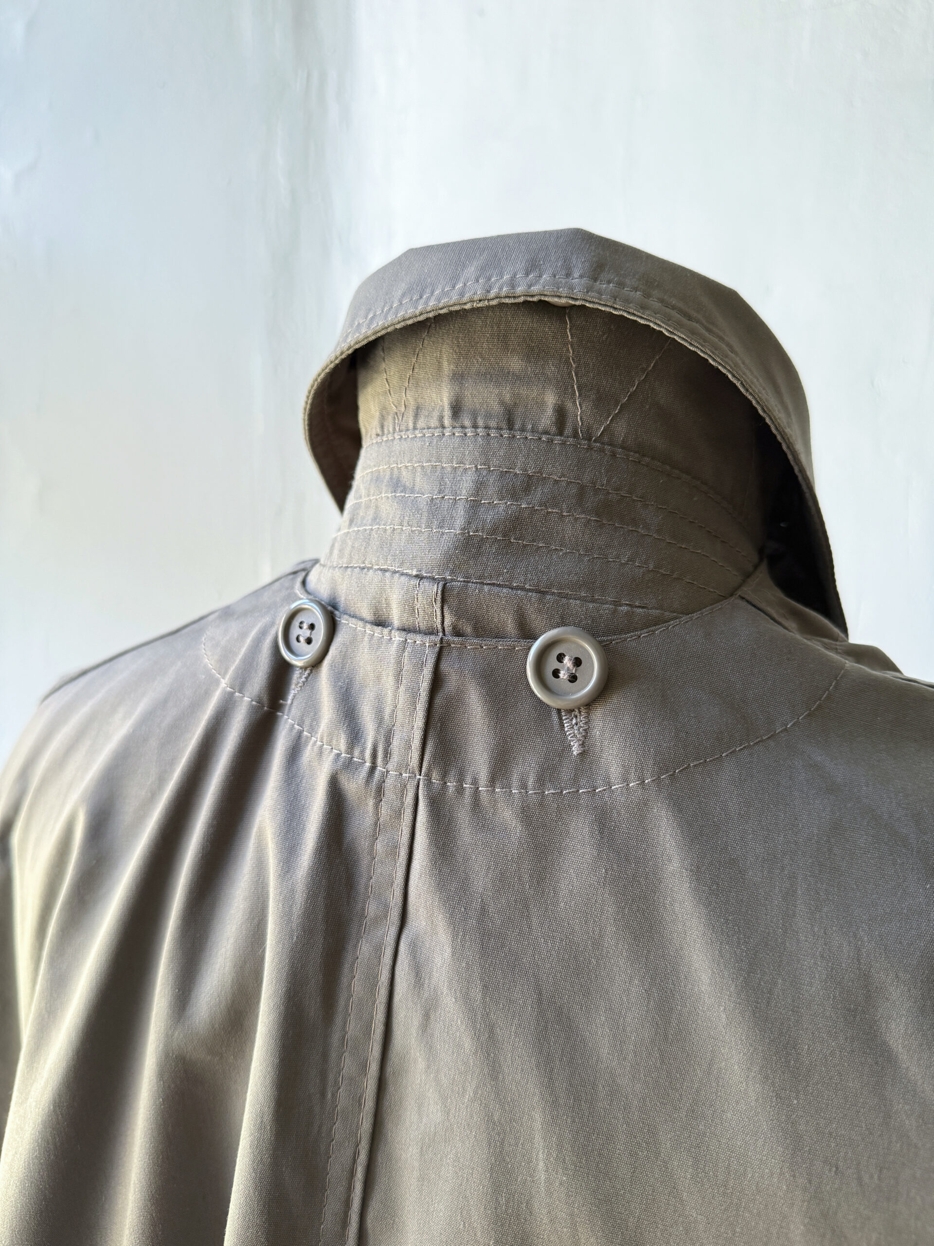 SAS Cape-Back Trench Coat - Image 9