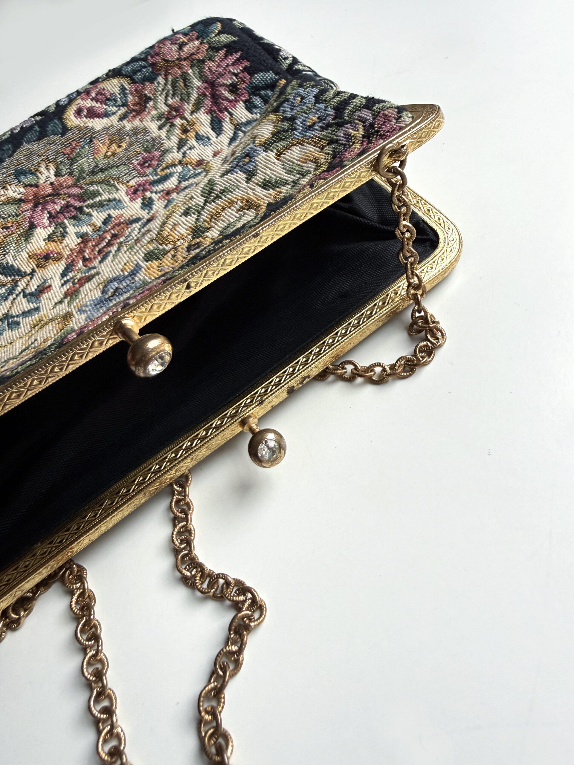 Floral Tapestry Purse - Image 2