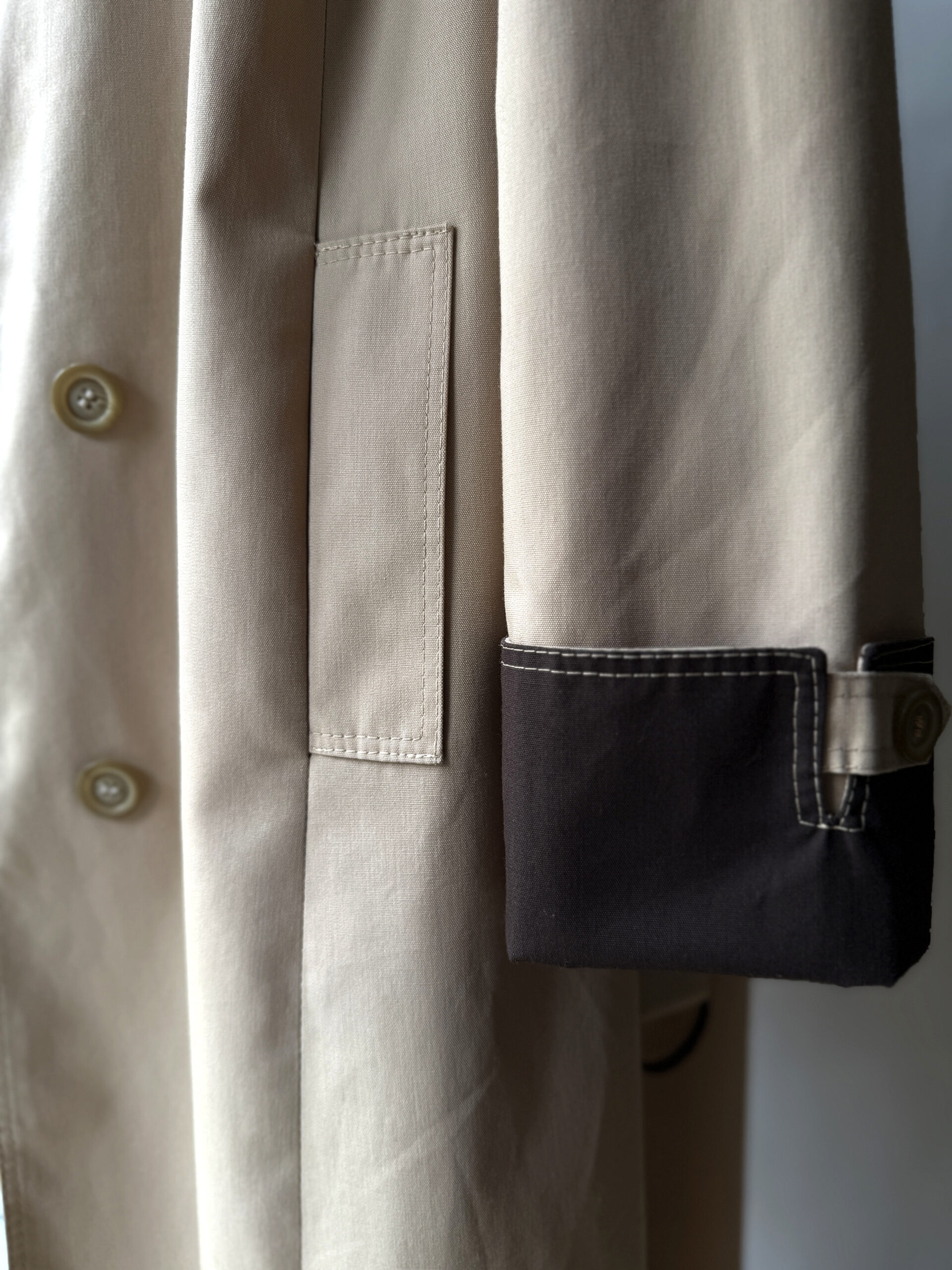 Beige & Brown Contrast Trench - Image 4