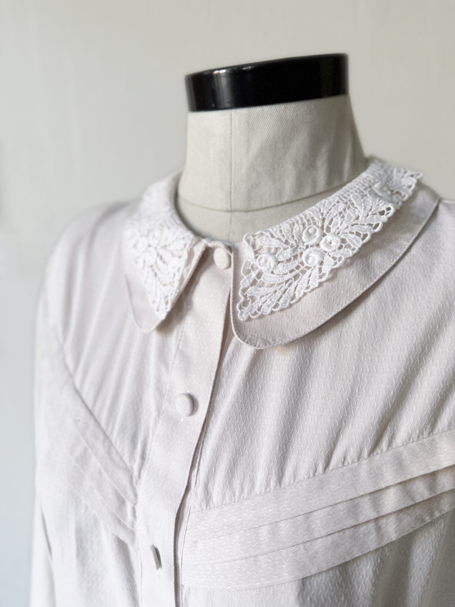 Ivory Cotton Blouse with Lace Collar