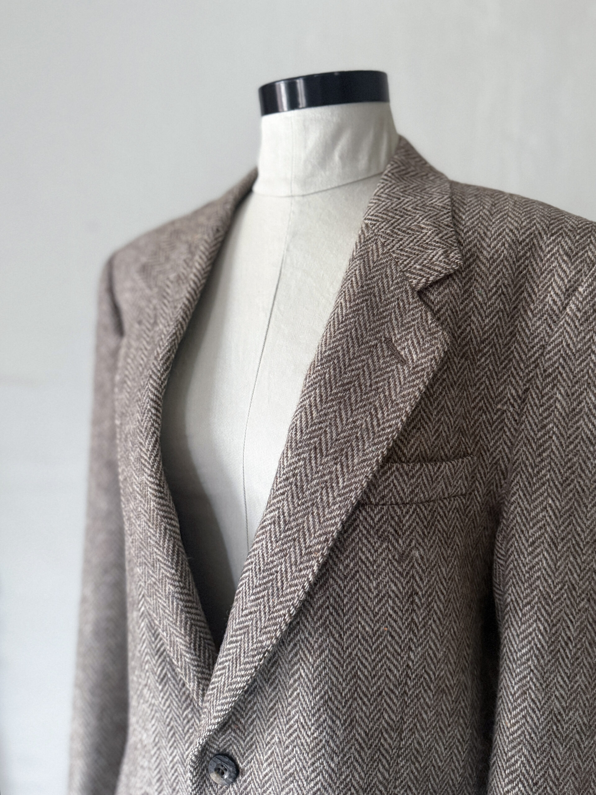 Brown Herringbone Virgin Wool Blazer - Image 7