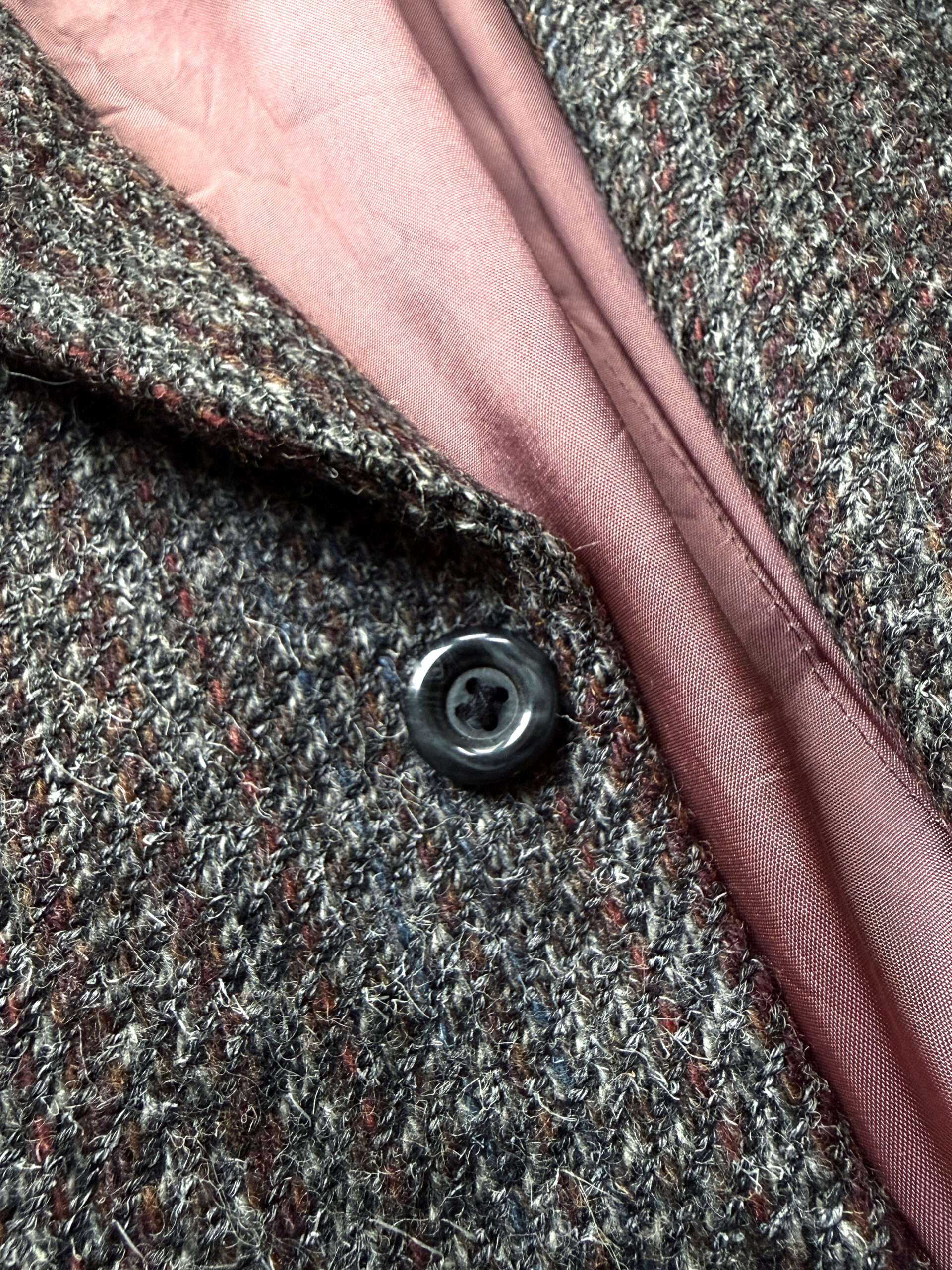 Grey-Pink Herringbone Wool Blazer - Image 2