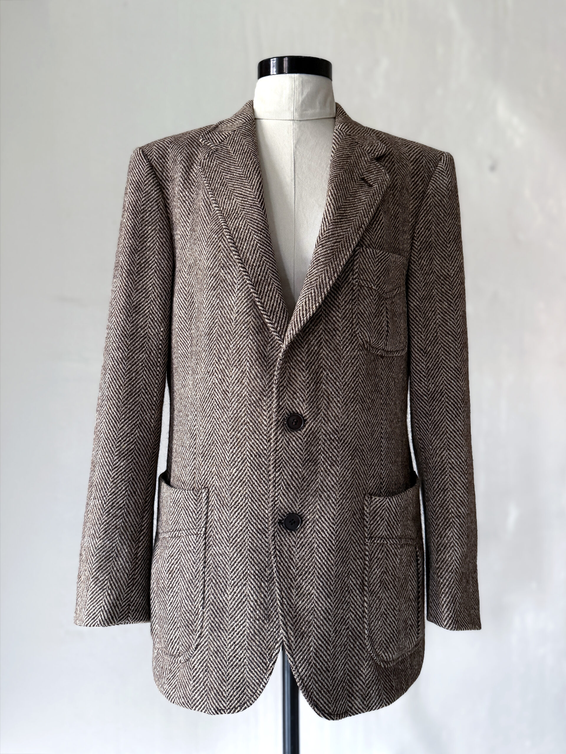 Brown Herringbone Wool Blazer with Pick Stitching - Image 5