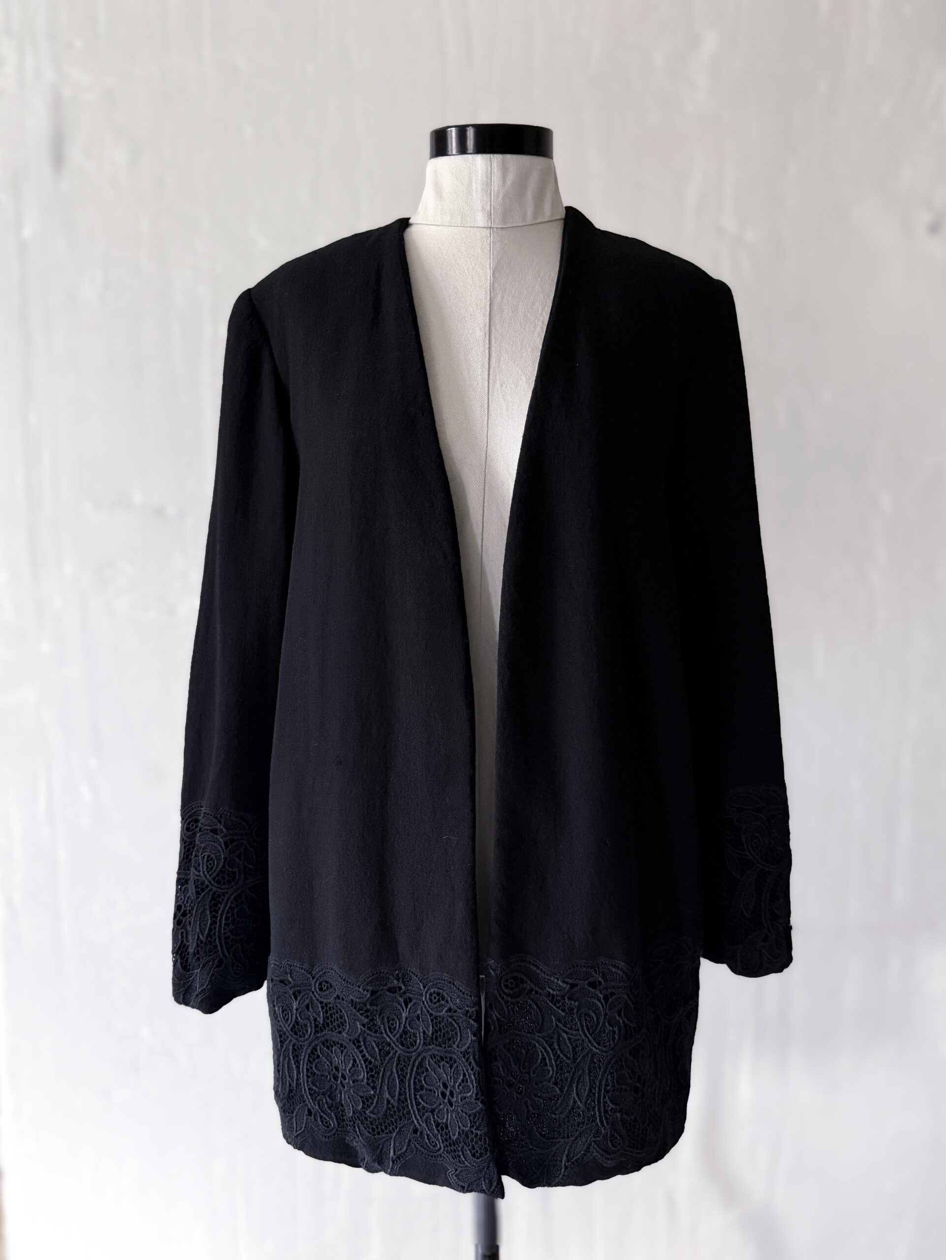 Handmade Virgin Wool Jacket with Lace Trim - Image 5