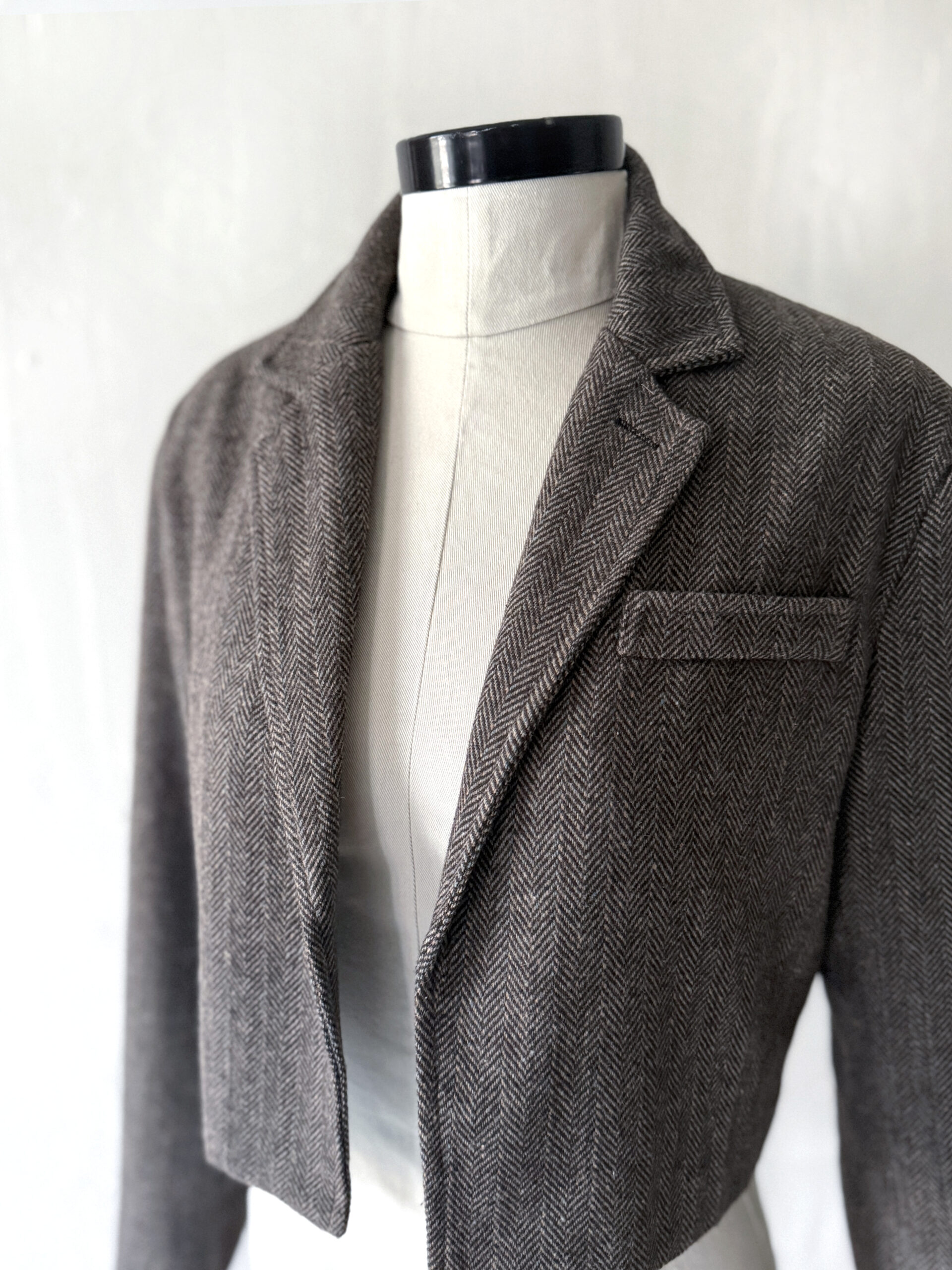 Brown Herringbone Wool Blazer with Blue Mending - Image 9