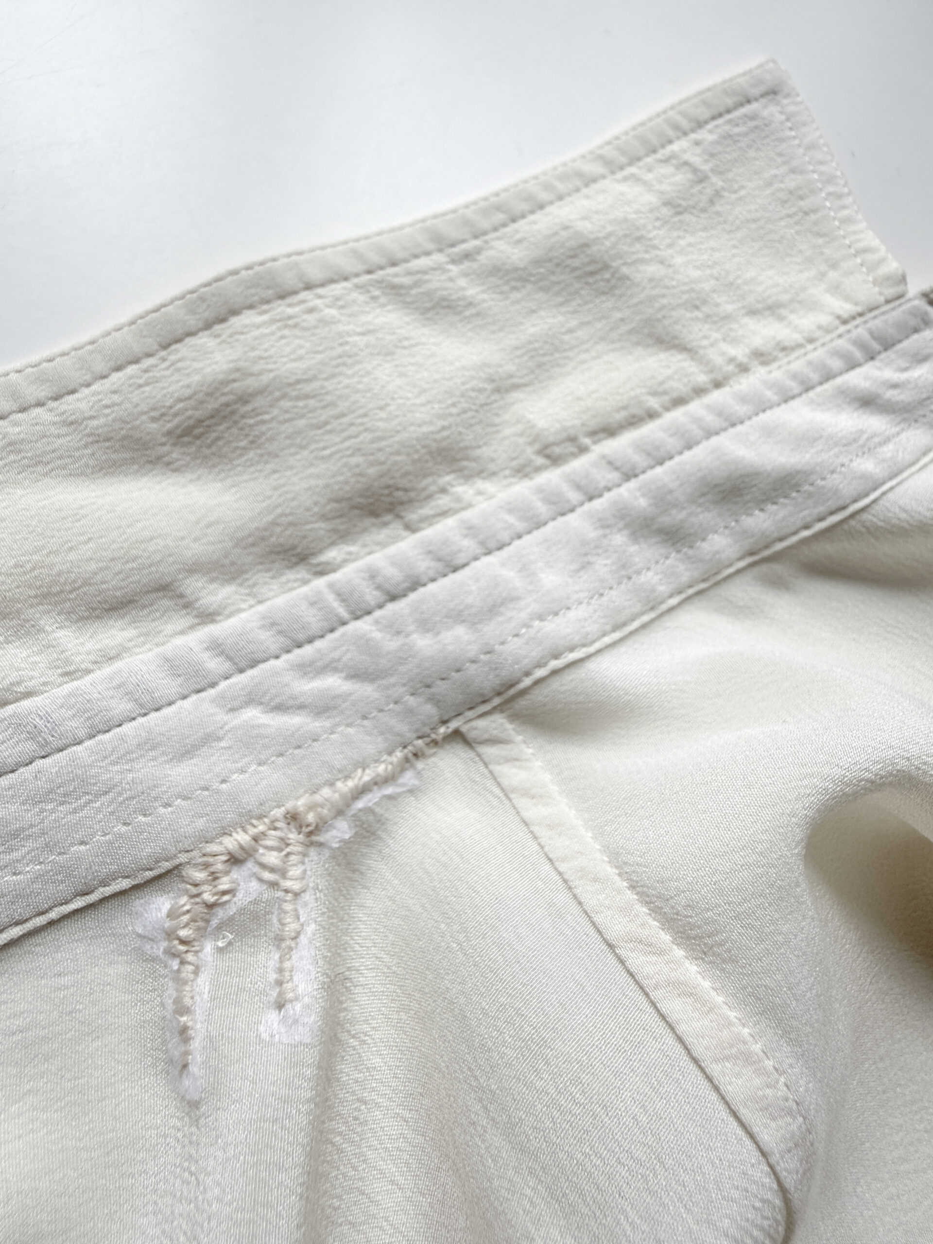 Ivory Silk Longline Shirt - Image 4